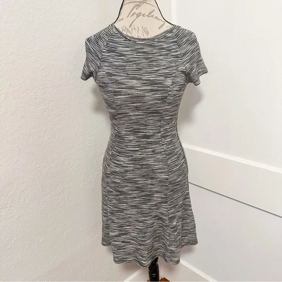 Topshop Space Dye Skater Dress - Picture 4 of 9